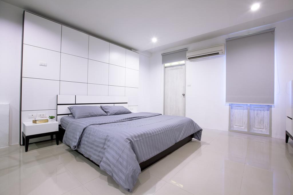Number 4 Phuket Apartment Nai Harn Room photo