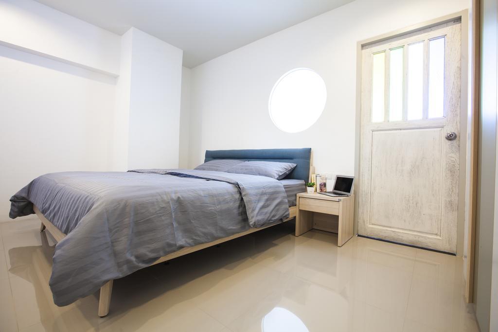 Number 4 Phuket Apartment Nai Harn Room photo