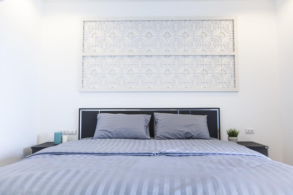 Number 4 Phuket Apartment Nai Harn Room photo