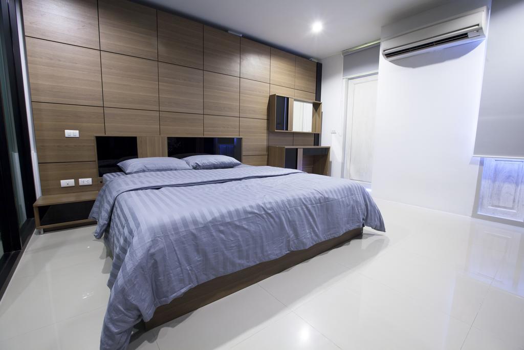 Number 4 Phuket Apartment Nai Harn Room photo