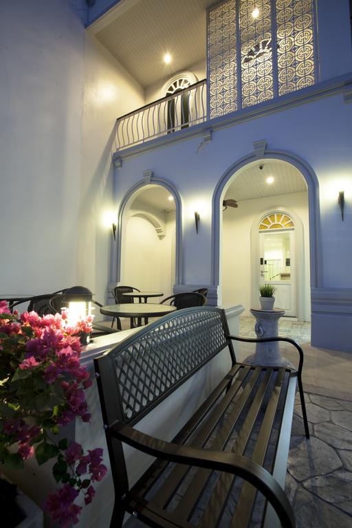 Number 4 Phuket Apartment Nai Harn Exterior photo